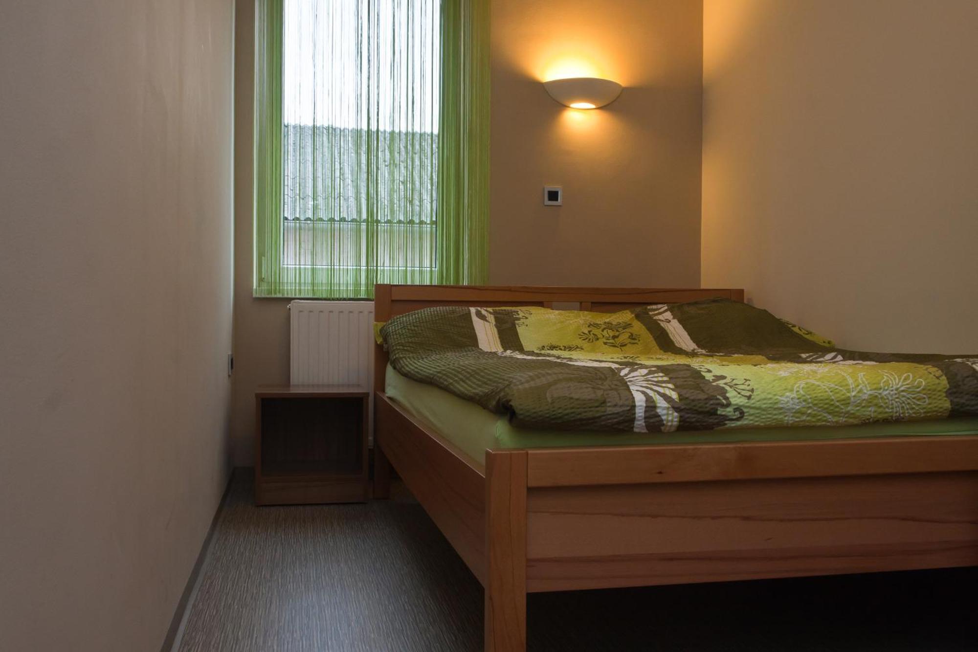 Hostel Plus Caffe Petrovče Zewnętrze zdjęcie